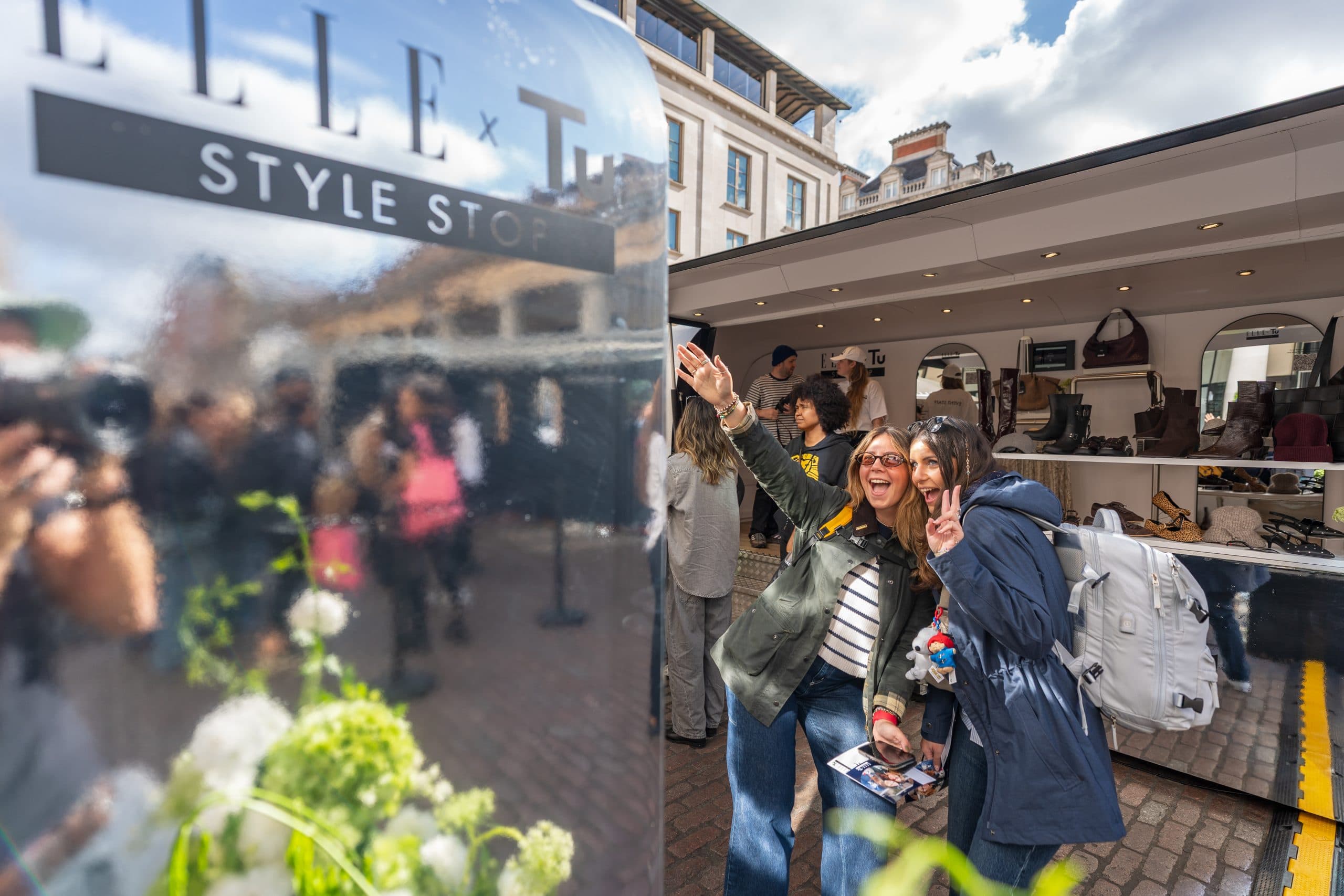 043_CM308973_ELLE & TU Marble